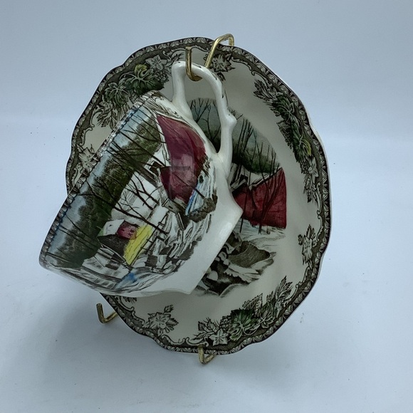 Johnson Bros. “The Icehouse” Teacup & Saucer - Picture 2 of 8